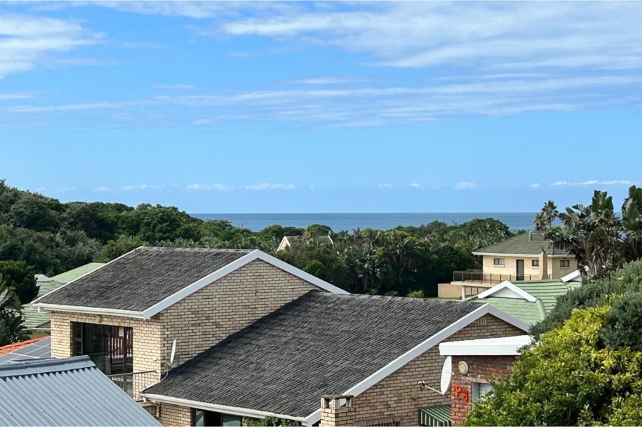 3 Bedroom Property for Sale in Queensberry Bay Eastern Cape